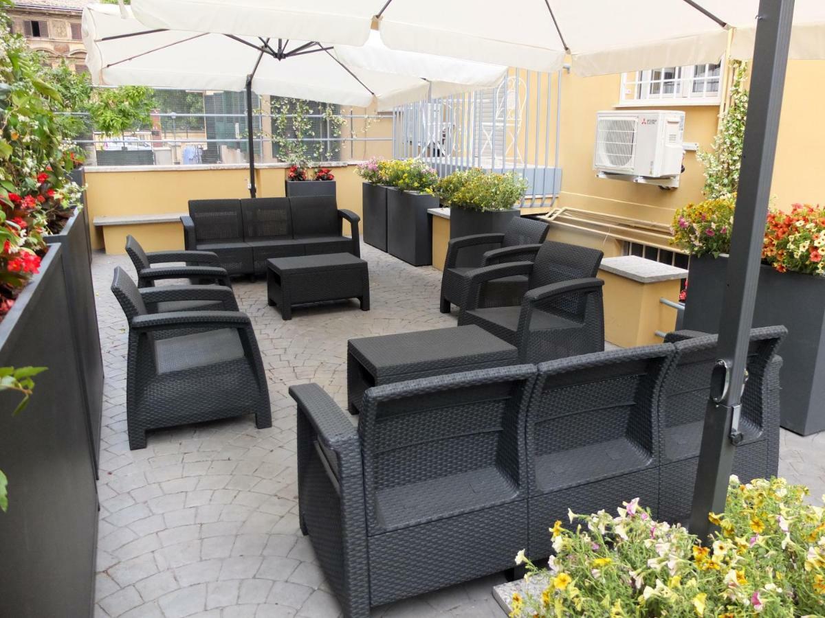 Astoria Golden Gate Hotel Roma Ngoại thất bức ảnh