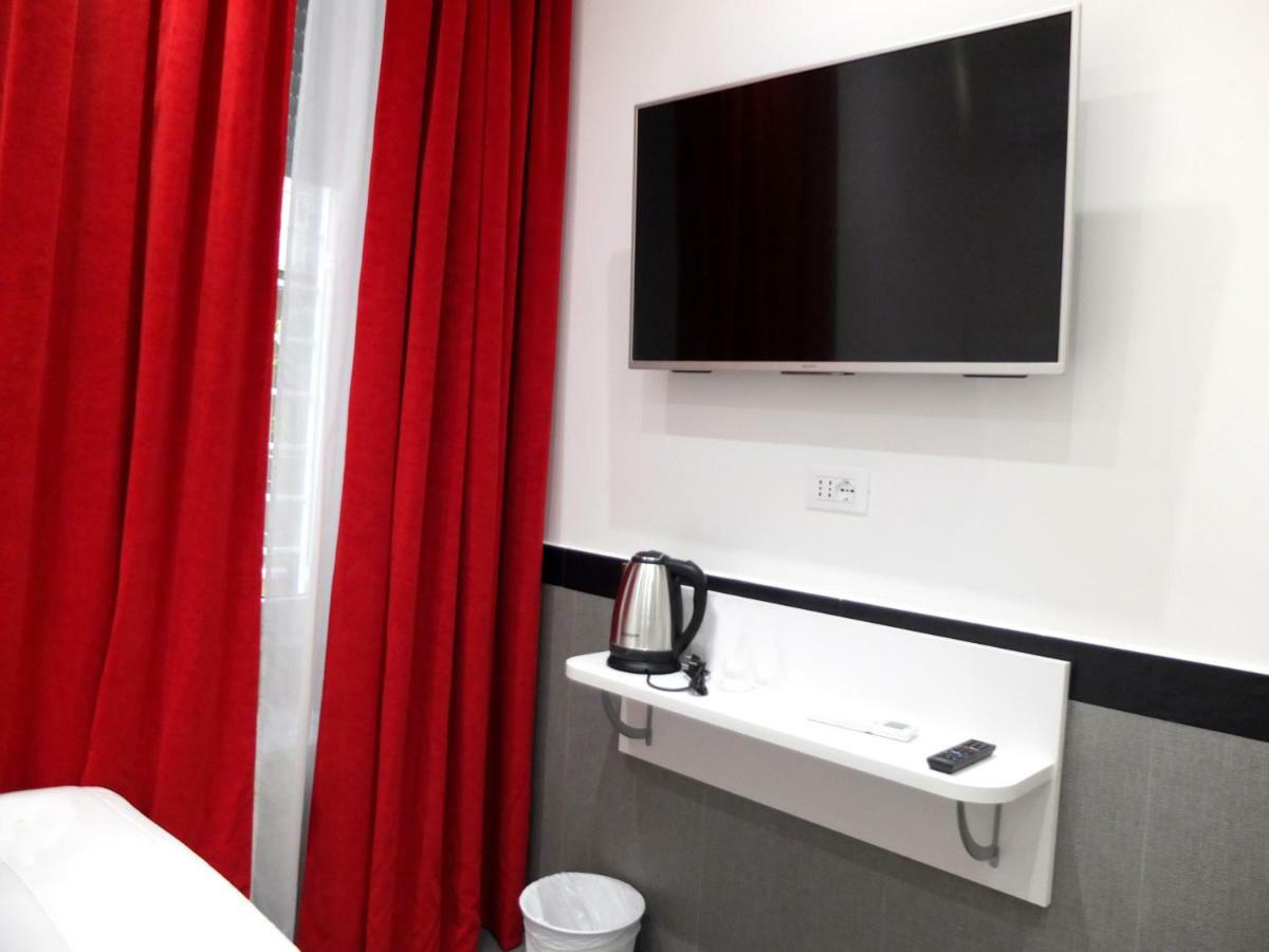 Astoria Golden Gate Hotel Roma Ngoại thất bức ảnh